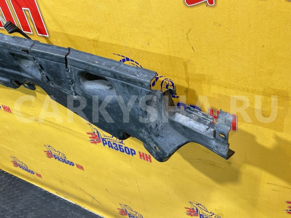 Защита днища кузова Audi Q7 4L (2005—2009) Audi 200 оригинальный номер 7L8825211E