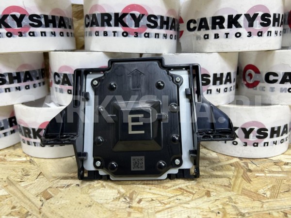 Антенна Lexus NX II оригинальный номер 86880-0E010