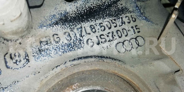 Кулак Audi Q7 4L (2005—2009) Audi 200 оригинальный номер 7L8505436