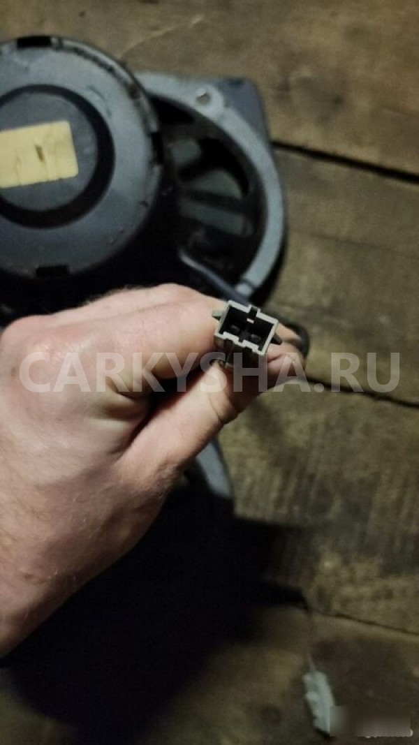 Колонки Volvo 940 Volvo 940 