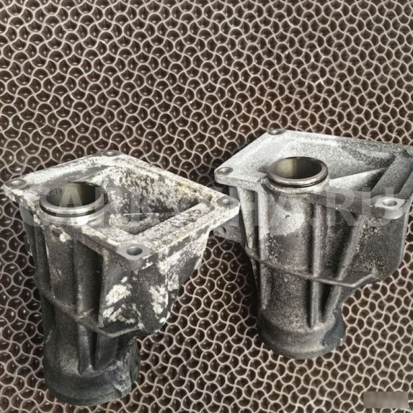 Опорный кронштейн привода BMW X1 