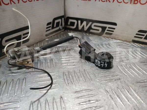 Датчик детонации Toyota Corolla 