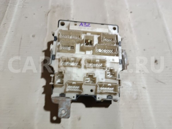 Блок предохранителей салонный Nissan Maxima оригинальный номер 243507L600