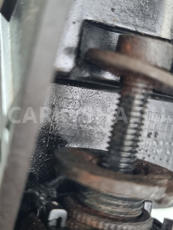 Крепление фары правой Audi A4 B7 (2004—2009) Audi 200 оригинальный номер 8E0805364
