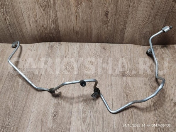 Трубка кондиционера Nissan Terrano 2018 924403267R F4R Nissan Terrano 