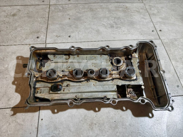 Крышка головки блока (клапанная) Nissan Bluebird оригинальный номер 132642F200