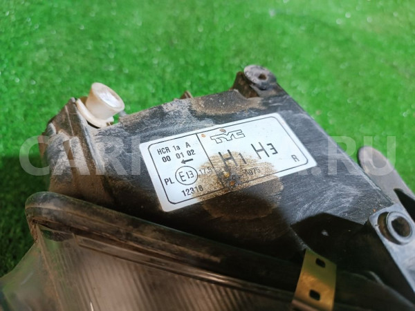 Фара правая Mazda 2 оригинальный номер OEM0205FR