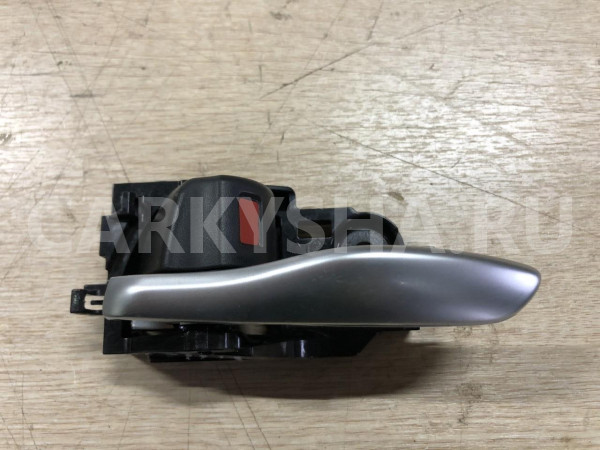 Ручка двери  внутренняя левая Toyota C-HR I Рестайлинг  оригинальный номер 69206-F4010-C1