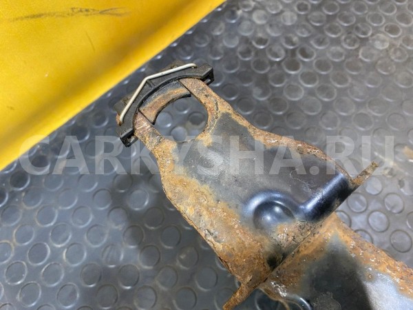 Усилитель переднего бампера Audi Q7 4L (2005—2009) Audi 200 оригинальный номер 4L0807113A