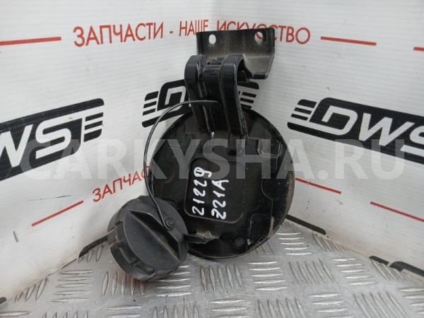 Лючок топливного бака Mitsubishi Colt 