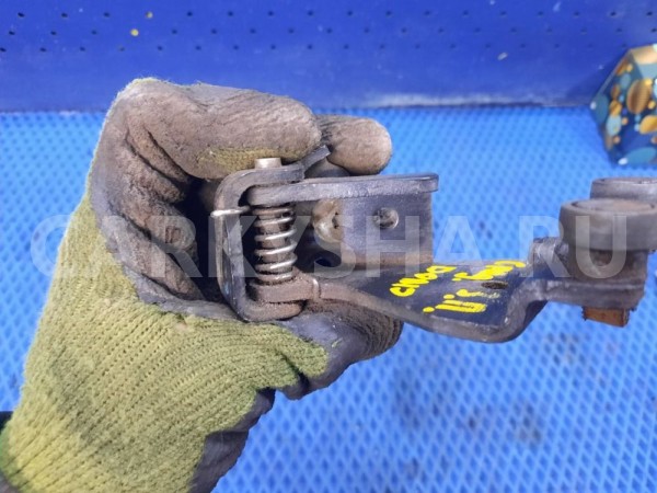 Ролик правой сдвижной двери FIAT Doblo 1 Fiat Doblo оригинальный номер 46843004