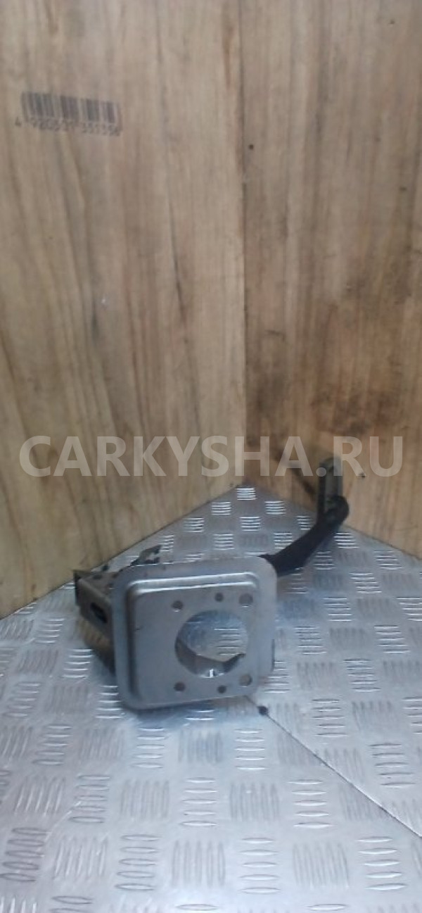 Педаль тормоза Mitsubishi Colt 