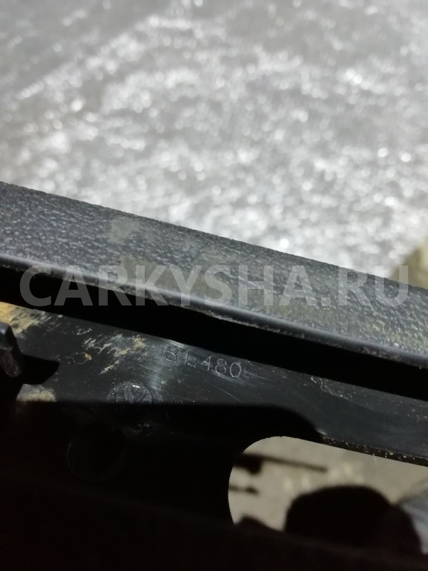Накладка сиденья Audi Q7 4L (2005—2009) Audi 200 оригинальный номер 7l0881480