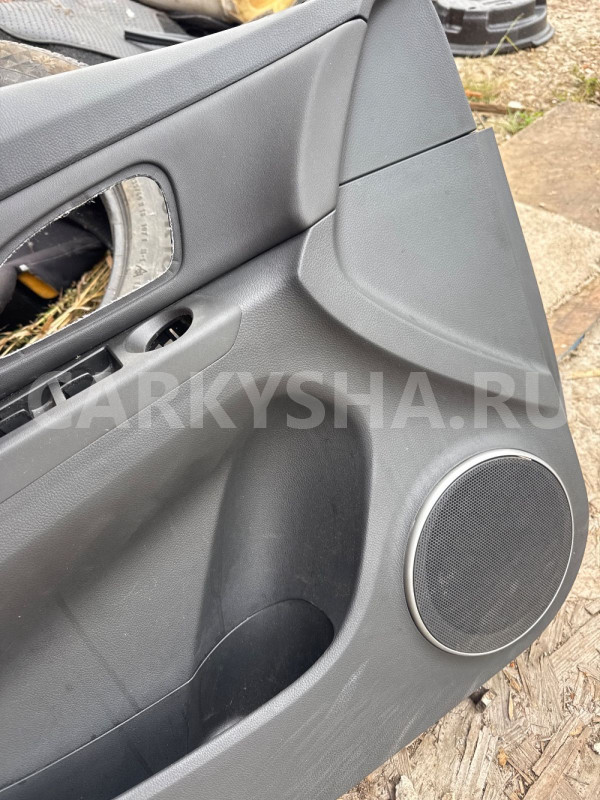 Обшивка двери передняя левая Chevrolet Cruze J300 Chevrolet Cruze оригинальный номер 96957313