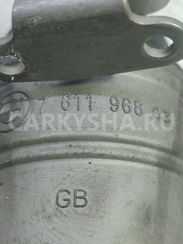 Стакан масляный Mercedes-Benz Vito W638 (1996—2003) Mercedes-Benz Vito оригинальный номер 11 42 7 611 968