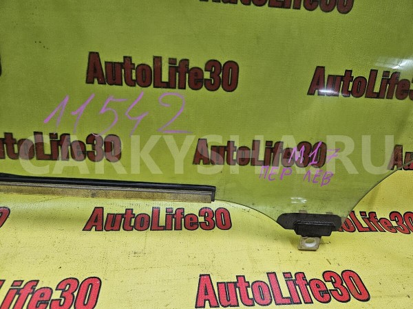 Стекло двери передней левой Toyota Auris 