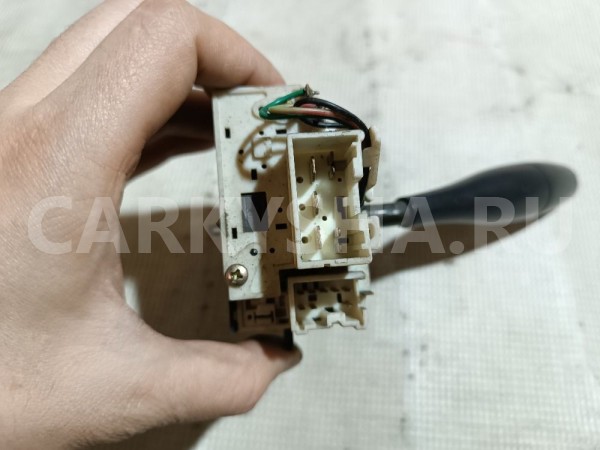 Переключатель поворотов подрулевой Mitsubishi Galant 