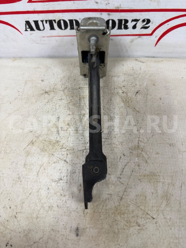 Ограничитель двери задней Chevrolet Cruze J300 Chevrolet Cruze оригинальный номер 95103843