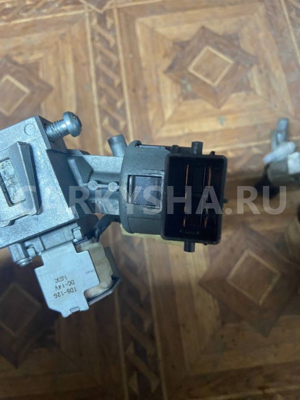 Замок зажигания Mazda 3 BL рестайлинг (2011—2013) Mazda 2 оригинальный номер 3m513f880cc