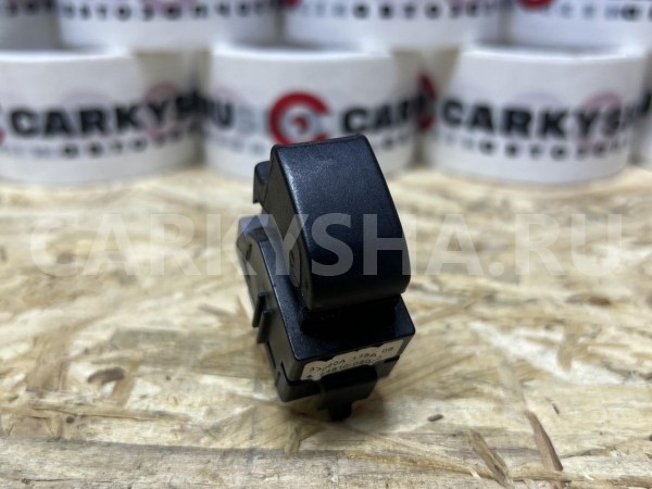 Кнопка стеклоподъемника Toyota Avensis II Рестайлинг Седан оригинальный номер 84810-05050