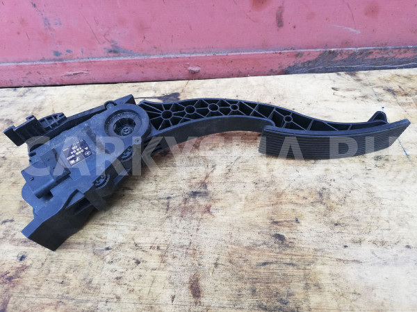 Педаль газа A2463001404 Mercedes-Benz CLA-класс W117 Mercedes-Benz A-klasse оригинальный номер A2463001404