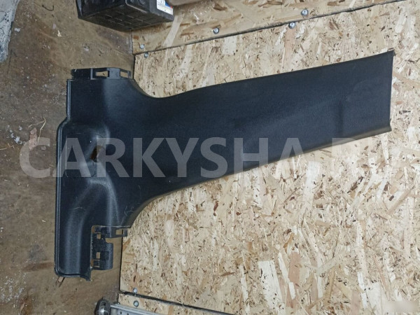 Обшивка средней стойки honda civic 4D Honda Civic оригинальный номер 84171-SNB-J0