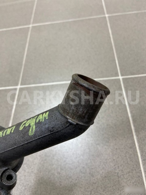 Патрубок термостата Toyota Carina II 1992 г Toyota Carina 