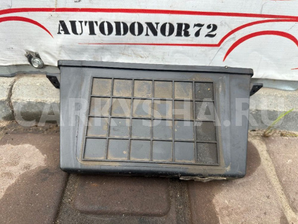 Ящик передней консоли Hyundai Getz Hyundai Getz оригинальный номер 847421C050