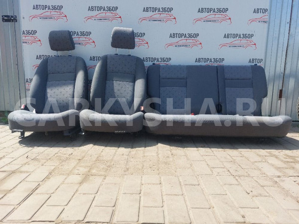 Сиденья комплект Hyundai Getz Hyundai Getz 