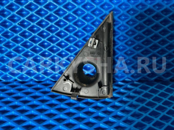 уголок декоративный Hyundai Accent II (1999—2012) Hyundai Accent оригинальный номер 8767025010