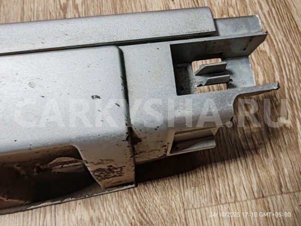 Накладка порога Nissan Terrano 2018 8087300Q0F F4R, левая Nissan Terrano 