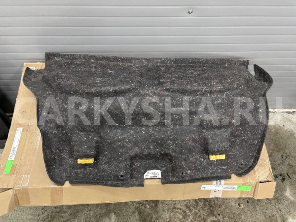 Обшивка крышки багажника Avensis T250 седан Toyota Avensis оригинальный номер 64791-05050