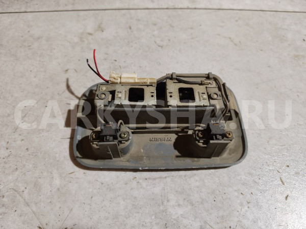 Плафон салонный Nissan Presea оригинальный номер 2643022U02