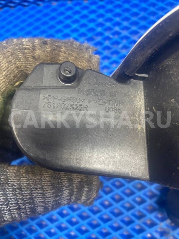 Лючок бензобака Renault Kaptur I (2016—2020) Renault 16 оригинальный номер 781202525R