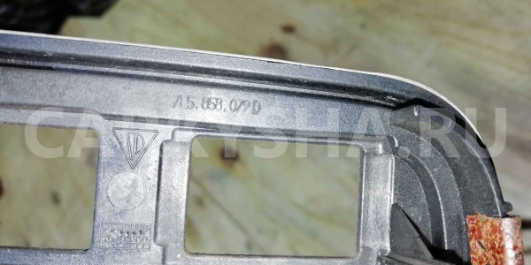 Рамка Porsche Cayenne I рестайлинг (2007—2010) Porsche Cayenne оригинальный номер 7l5858079d