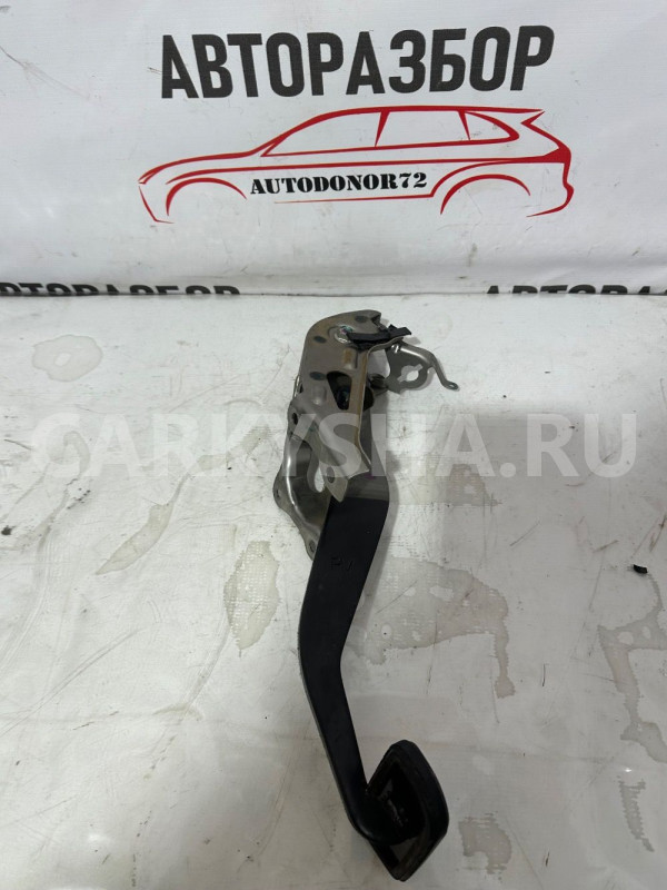 Педаль тормоза 471010D090 Toyota Yaris Toyota Yaris оригинальный номер 471010D090
