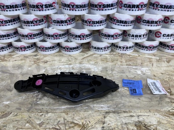 Кронштейн  переднего бампера правый Lexus RX IV оригинальный номер 52535-48050