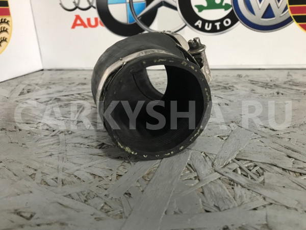 Патрубок интеркулера Audi Q3 2012 Audi Q3