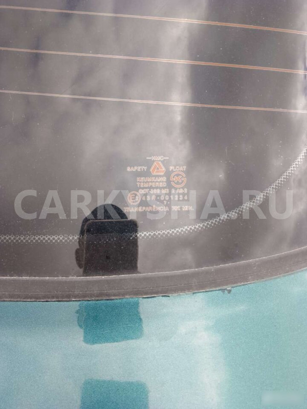 Стекло заднее Hyundai Accent 1996 Hyundai Accent оригинальный номер 8711122240