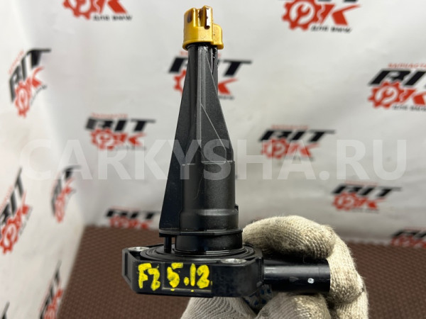 Датчик уровня масла в двигателе BMW X3 оригинальный номер 12 61 8 608 780, 12 61 8 608 780, 12618608780, 8608780, 12 61 7 636 295, 12617636295, 7636295, 12 61 8 507 675, 12618507675, 8507675