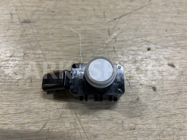 Датчик парковки (парктроник) Toyota Alphard III Рестайлинг оригинальный номер 89341-33220-A5