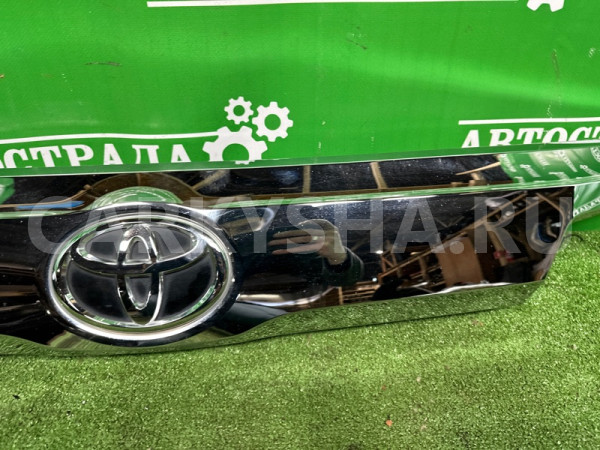 Накладка крышки багажника Toyota Alphard 2015-2023 7680158220 Toyota Alphard 