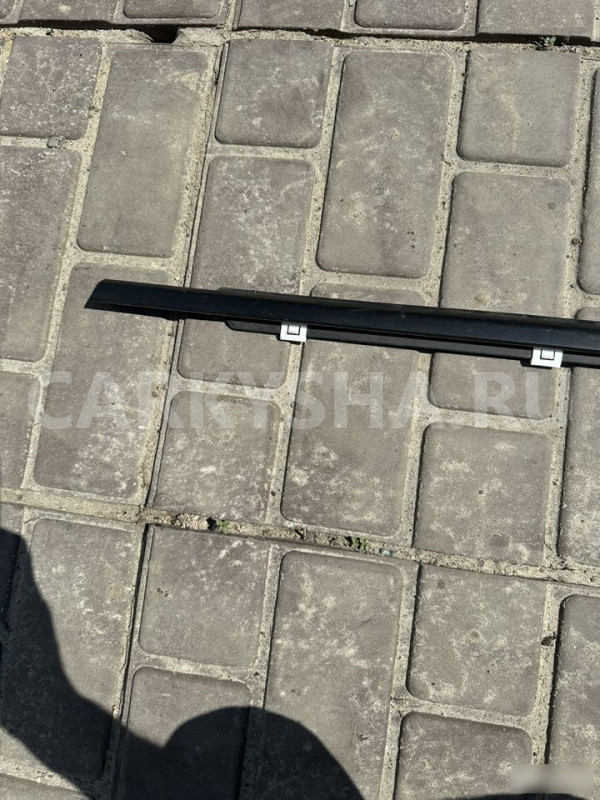 Уплотнитель стекла задний левый Kia Optima 4 JF Kia Optima оригинальный номер 83210 D400