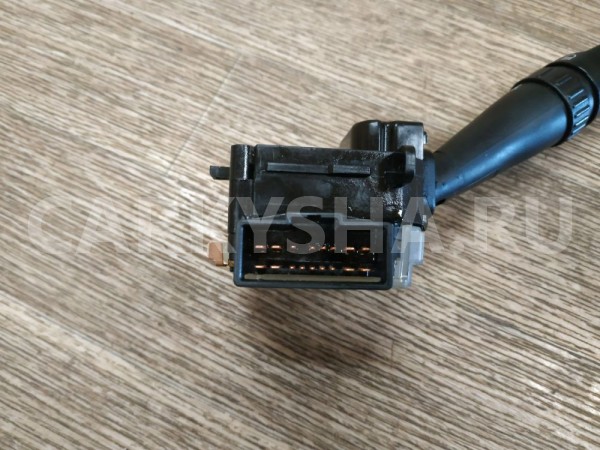 Переключатель поворотов подрулевой Kia Sorento 