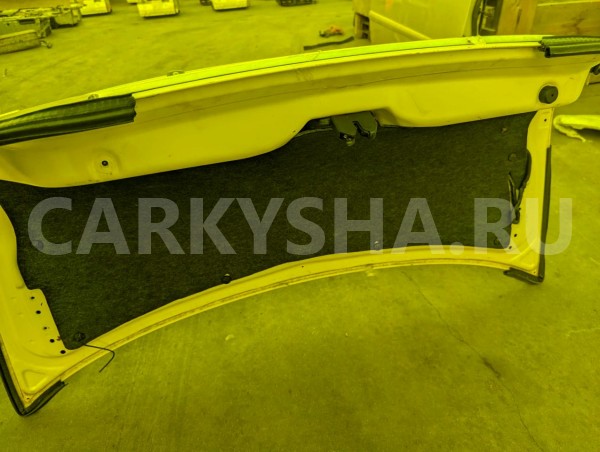 Крышка багажника Nissan Bluebird Sylphy 