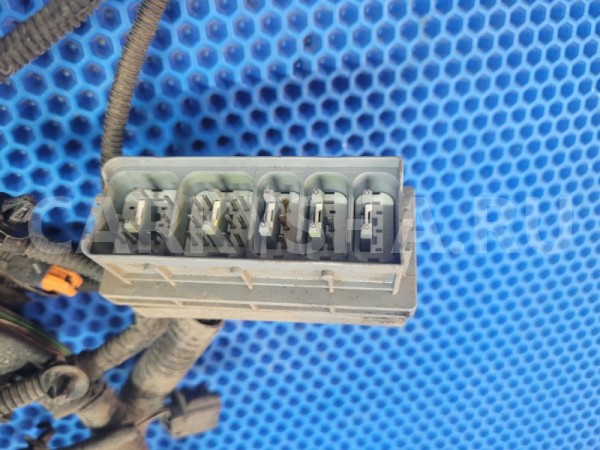 Электропроводка Renault Logan 2018 240117135R L8A9 K4M Renault Logan 