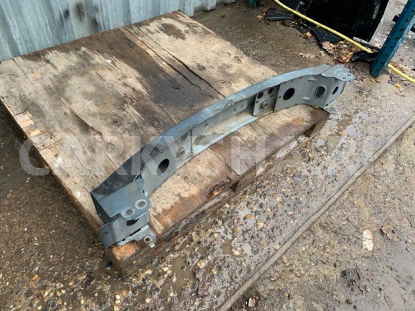 Усилитель бампера Mazda Cx-9 2009-2015 MZ44089A, передний Mazda CX-9 