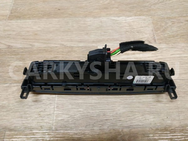 Кнопка аварийной сигнализации Peugeot 308 