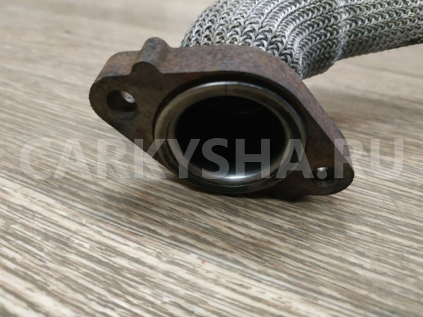 Трубка системы рециркуляции (EGR) Land Rover Freelander оригинальный номер LR004245