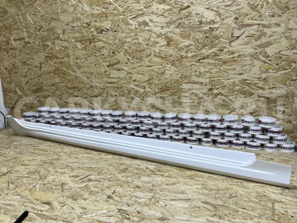 Накладка на порог правая Toyota Corolla XII (E210) – седан оригинальный номер 75851-02904